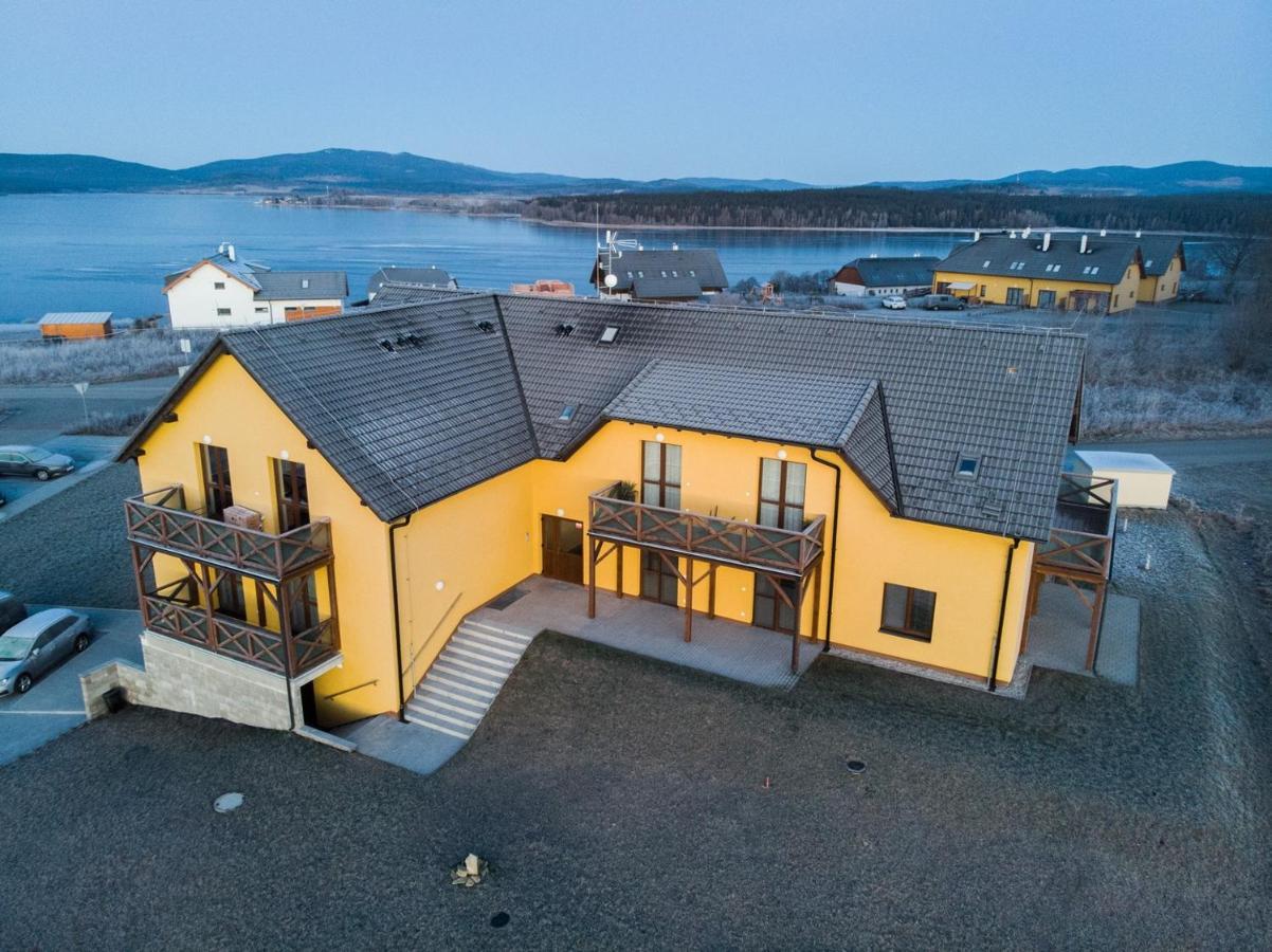 Appartement Astra Lipno à Frymburk Extérieur photo