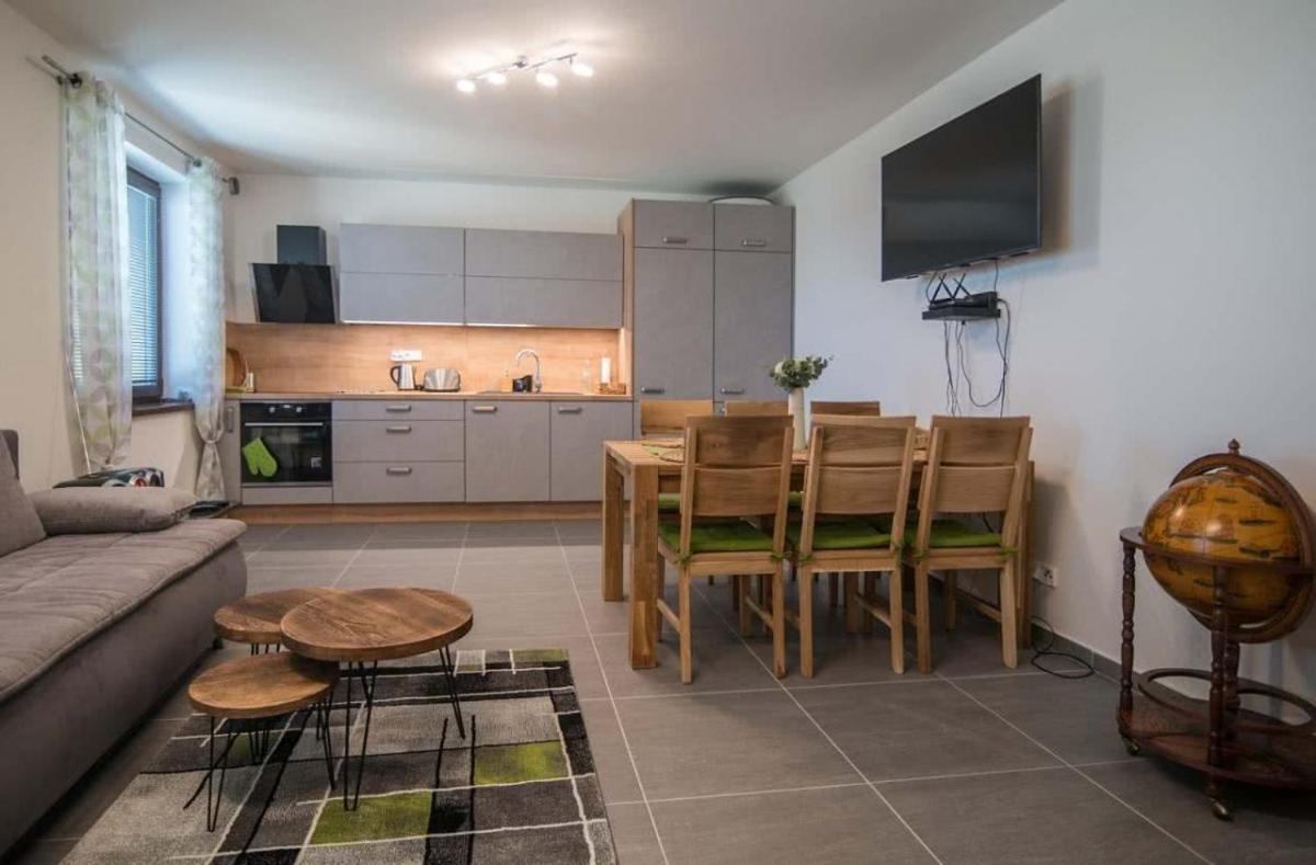 Appartement Astra Lipno à Frymburk Extérieur photo